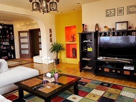Apartament de închiriat 3 camere, în Bucuresti, zona Ghencea