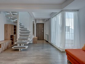 Apartament de închiriat 4 camere, în Bucuresti, zona Unirii