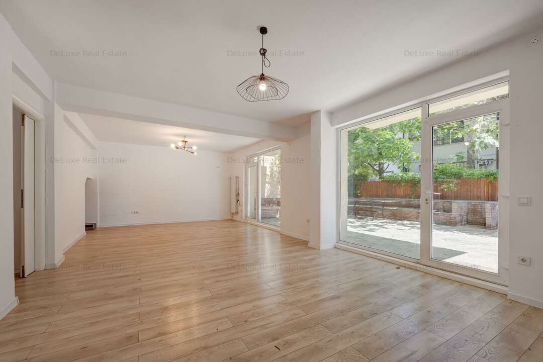 Vila 6 camere, Baneasa Straulesti