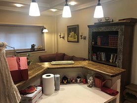 Apartament de închiriat 3 camere, în Bucureşti, zona Iancului