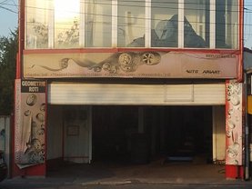 Închiriere spaţiu comercial