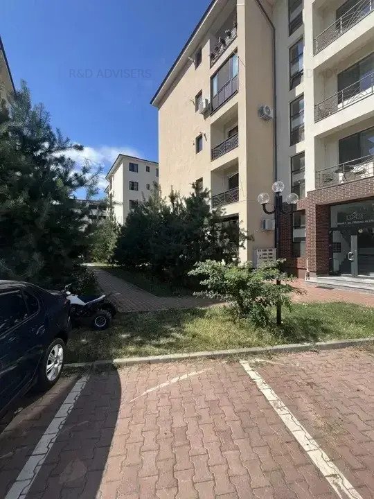 Apartament 3 Camere Otopeni | Complex Modern| Loc Parcare | Boxa 9 mp