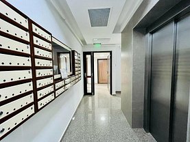 Apartament de vânzare 3 camere, în Bucureşti, zona Theodor Pallady