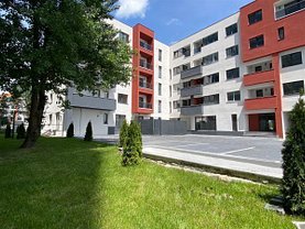 Apartament de vânzare 4 camere, în Bucureşti, zona Aviaţiei