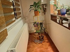 Apartament de închiriat 3 camere, în Bucureşti, zona Alexandru Obregia