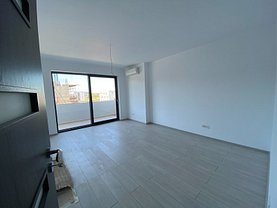Apartament de vânzare 3 camere în Bucuresti, 1 Decembrie 1918