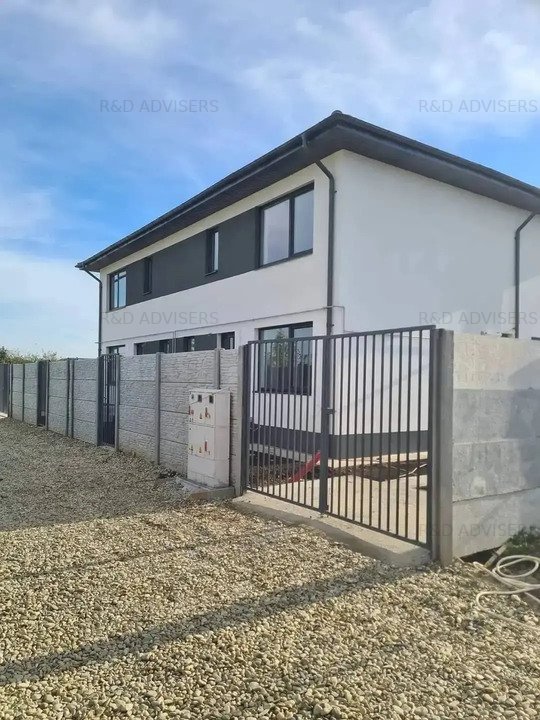 Duplex 5 camere | P+1E | 240mp teren I Zona linistita | Mutare imediata