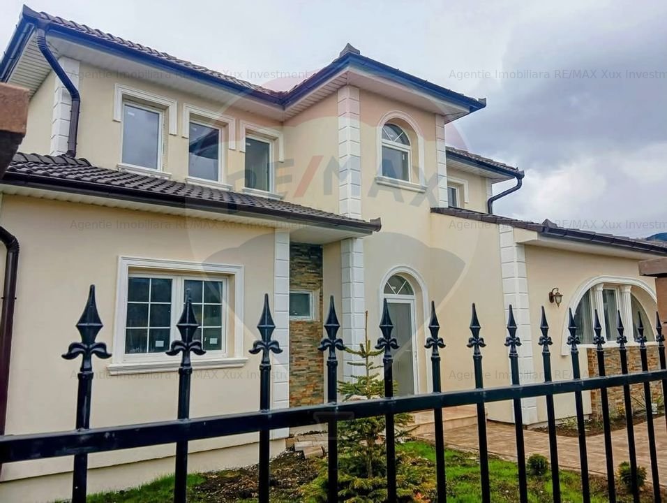 Casa de vanzare
