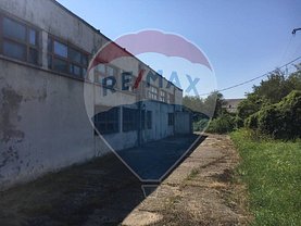 Vânzare spaţiu industrial