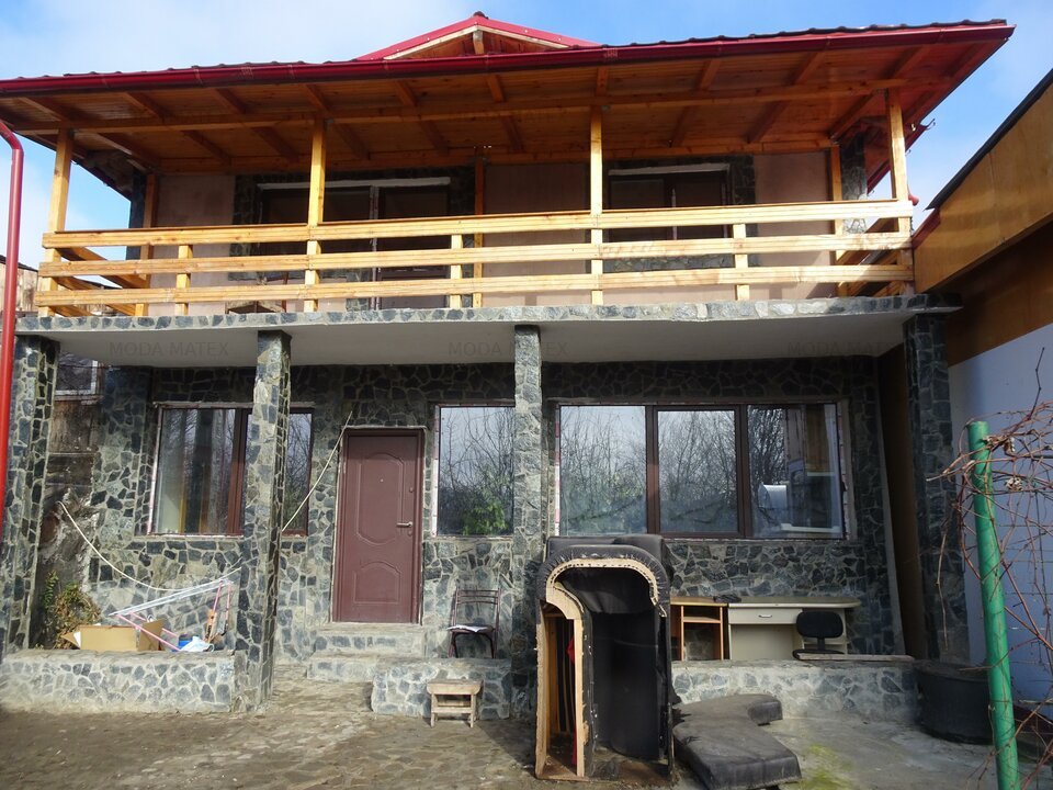 Imobil P+M ptr birouri si/sau locuinta + hala 50mp