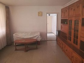 Apartament de vânzare 3 camere, în Bucureşti, zona Teiul Doamnei