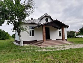 Casa de vânzare 5 camere, în Ghinesti, zona Central