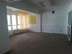 Închiriere birou