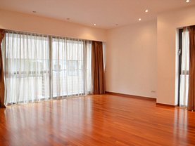 Apartament de vânzare 3 camere, în Bucureşti, zona Dorobanţi