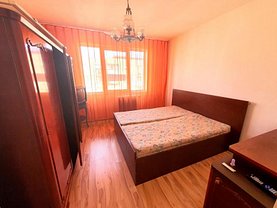 Apartament de vânzare 2 camere, în Bucureşti, zona Păcii