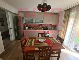 Apartament de închiriat 3 camere, în Cluj-Napoca, zona Semicentral