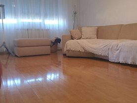 Apartament de vânzare 3 camere, în Bucureşti, zona Aviaţiei