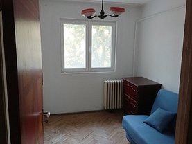 Apartament de vânzare 3 camere, în Bucureşti, zona Băneasa