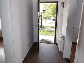 Casa de închiriat 3 camere, în Timisoara, zona Girocului