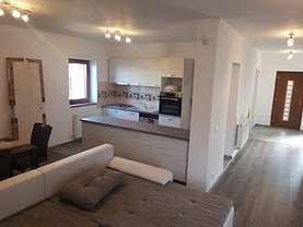 Casa de închiriat 4 camere, în Dumbravita