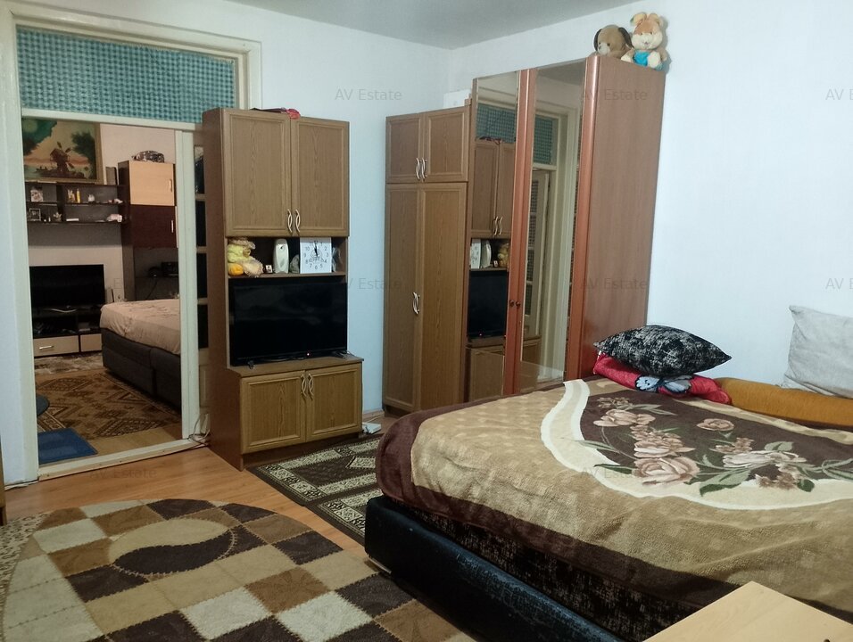 CI541 Timocului - Piata Traian,casa 2 camere