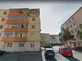Apartament de vânzare 3 camere în Cisnadie, Sud-Vest