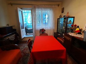Apartament de vânzare 2 camere, în Târgovişte, zona Micro 9