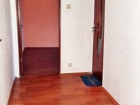 Apartament de vânzare 2 camere, în Târgovişte, zona Micro 5