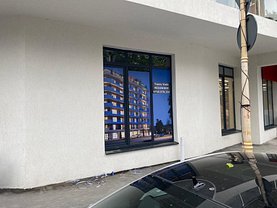 Vânzare spaţiu comercial