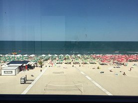 Garsonieră de închiriat, în Mamaia, zona Est