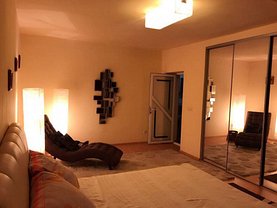 Casa de închiriat 6 camere, în Ovidiu, zona Exterior Sud