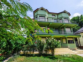 Casa de vânzare 15 camere, în Eforie Sud, zona Central