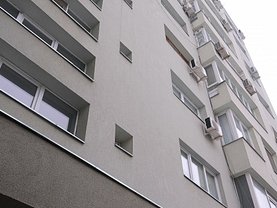 Apartament de vânzare 5 camere, în Bucuresti, zona Dacia