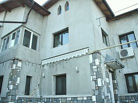 Casa de vânzare 10 camere, în Ploiesti, zona Ultracentral