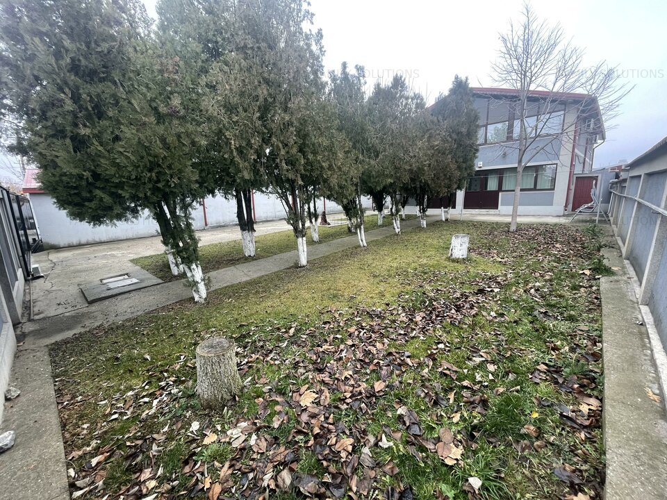 Vila individuala, teren 500 mp, pretabil locuinta/afacere