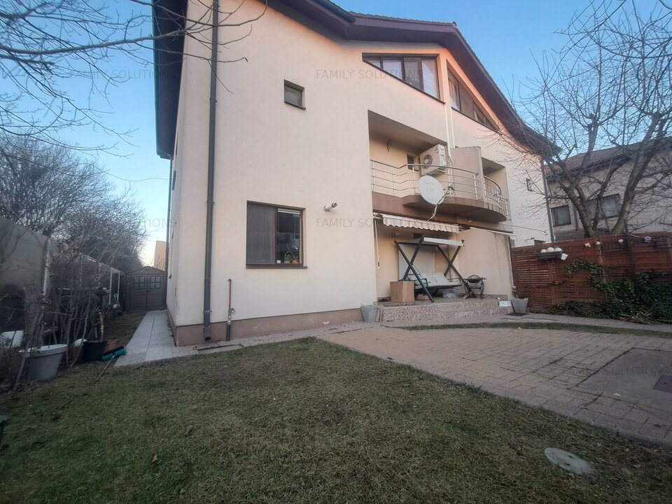 Vila P+1E+ Mansarda, complet mobilata si utilata