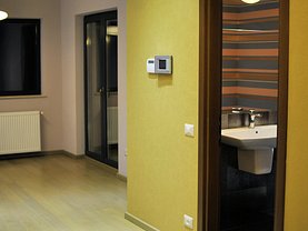 Casa de închiriat 6 camere, în Cluj-Napoca, zona Gruia