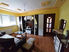 Apartament de vânzare 2 camere, în Marghita, zona Central