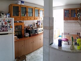 Apartament de vânzare 3 camere în Bacau, Orizont