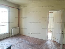 Apartament de vânzare 4 camere, în Bucuresti, zona Ferentari