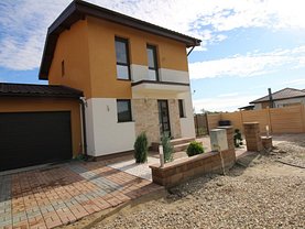Casa de vânzare 3 camere, în Săbăreni