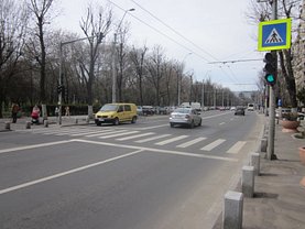 Apartament de vânzare 3 camere, în Bucuresti, zona Tineretului