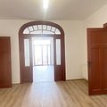Apartament de închiriat 4 camere, în Bucureşti, zona Universitate