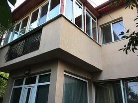 Casa de vânzare 7 camere, în Bucureşti, zona Giurgiului