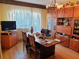 Apartament de vânzare 4 camere, în Cluj-Napoca, zona Zorilor