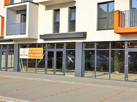 Vânzare spaţiu comercial