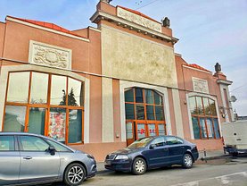 Închiriere spaţiu comercial