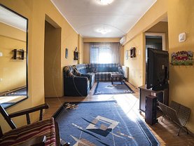 Apartament de vânzare 4 camere în Satu Mare, Micro 16