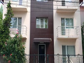 Casa de vânzare 24 camere, în Costinesti