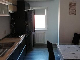 Apartament de vânzare 3 camere în Brasov, Astra